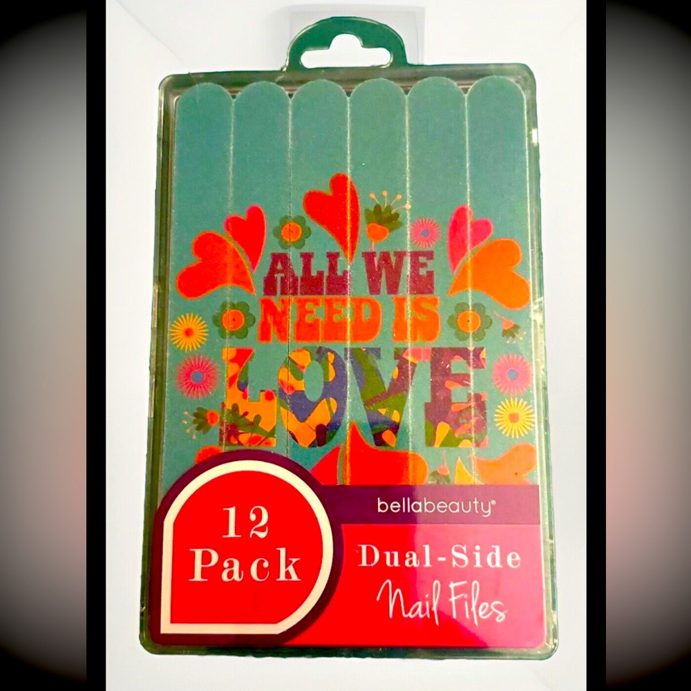 💗BELLA BEAUTY💗 12 PACK “ALL WE NEED IS LOVE” DUAL-SIDE NAIL FILES & CASE NWT